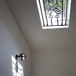 Regent Blue Apartments-free Private Parking Appartement *