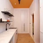 Regent Blue Apartments-free Private Parking Appartement