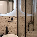 דירה Regent Blue Apartments-free Private Parking מוסטר