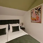 Regent Blue Apartments-free Private Parking דירה מוסטר