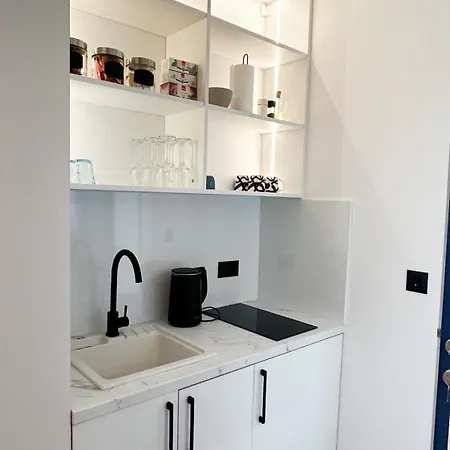 Regent Blue - Free Private Parking Apartment