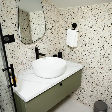 Regent Blue Apartments-free Private Parking * 莫斯塔尔