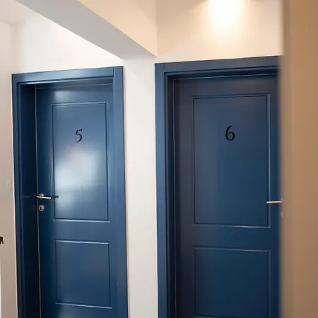 Regent Blue - Free Private Parking