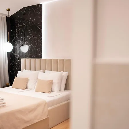 Regent Blue - Free Private Parking Apartment