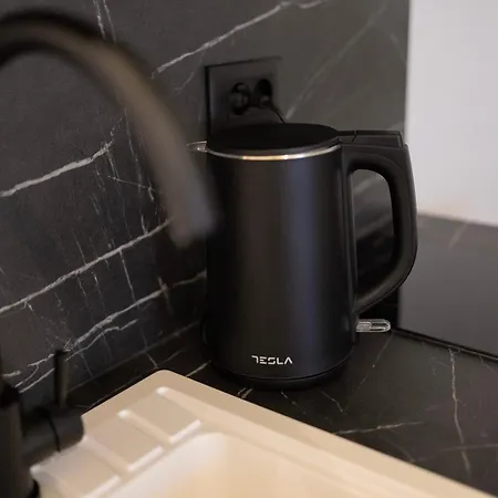 Regent Blue Apartments-free Private Parking *