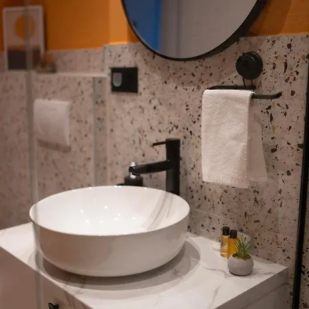 Regent Blue Apartments-free Private Parking * 莫斯塔尔