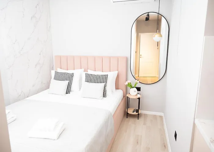 Regent Blue Apartments-free Private Parking