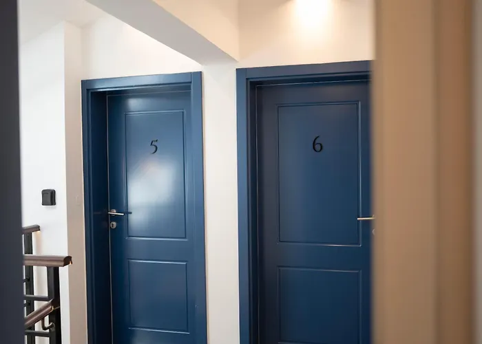 Regent Blue Apartments-free Private Parking