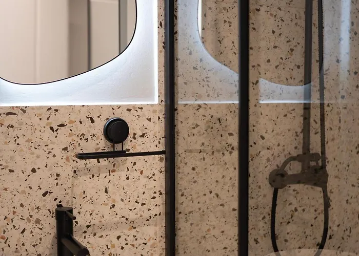 Daire Regent Blue Apartments-free Private Parking Mostar