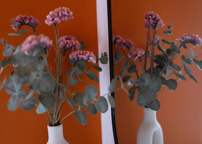 Regent Blue Apartments-free Private Parking *