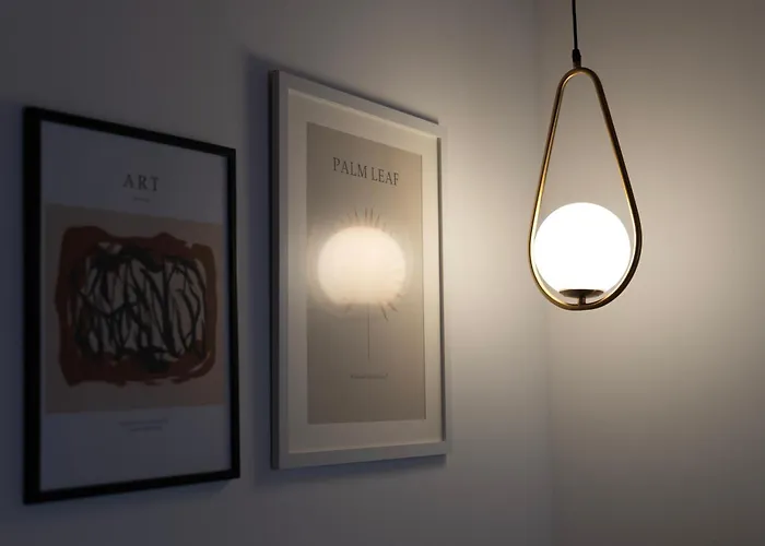 Regent Blue Apartments-free Private Parking *