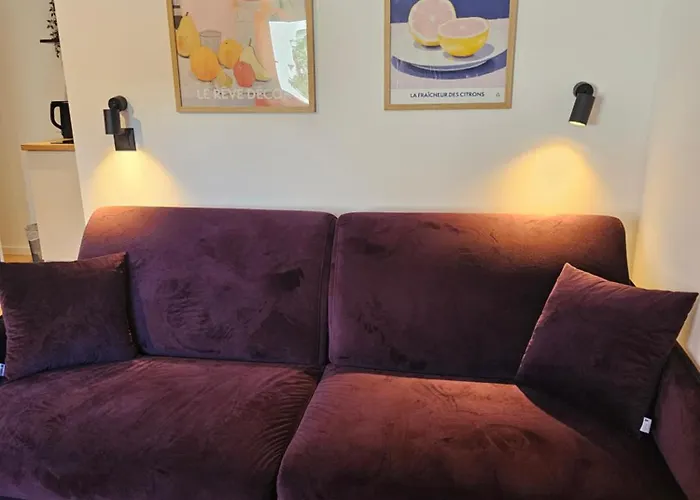 Regent Blue Apartments-free Private Parking *